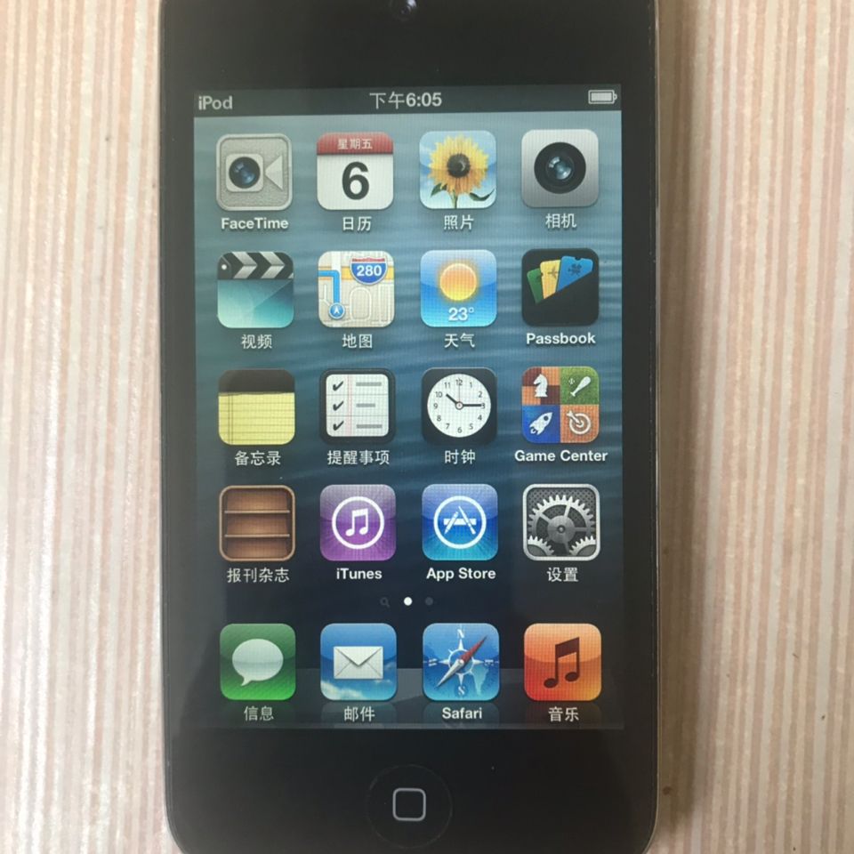 低价出售ipod touch3音乐播放器