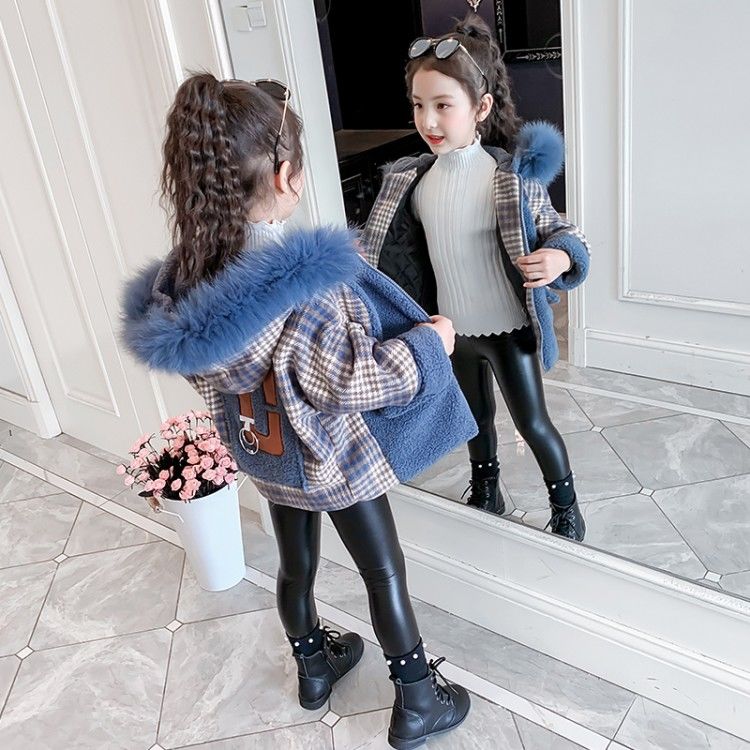 Girls' color-blocking jacket 2020 new winter clothes Korean version of the trendy children's clothing children's middle-aged and older children's net red fashion winter jacket trend