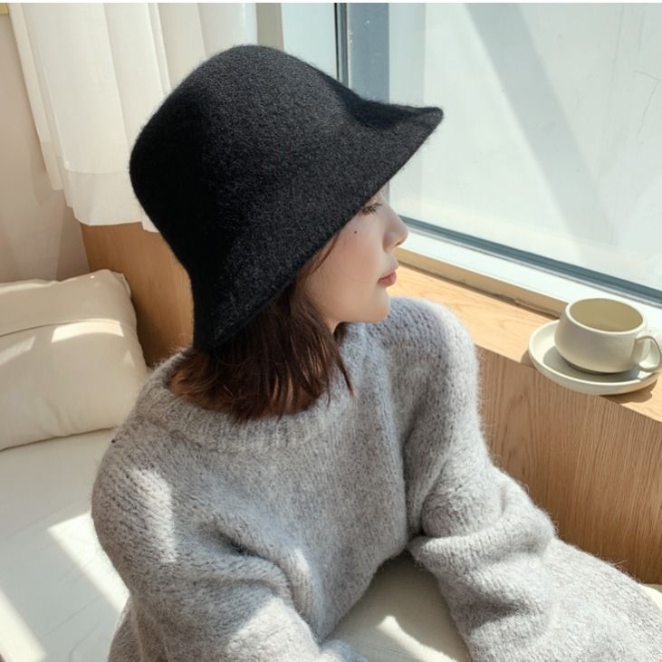 Thickened woolen basin hat women autumn winter fisherman's hat Korean British warm top hat round top Japanese versatile knitting hat