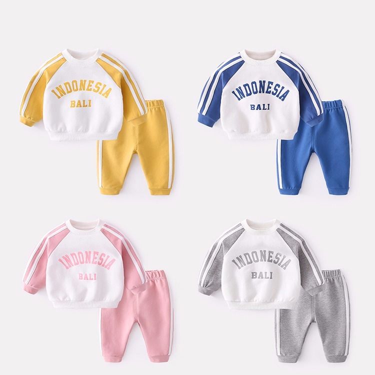 Baby sweater suit children's wear boys and girls autumn long sleeve clothes baby autumn suit 1-2-5 years old trend