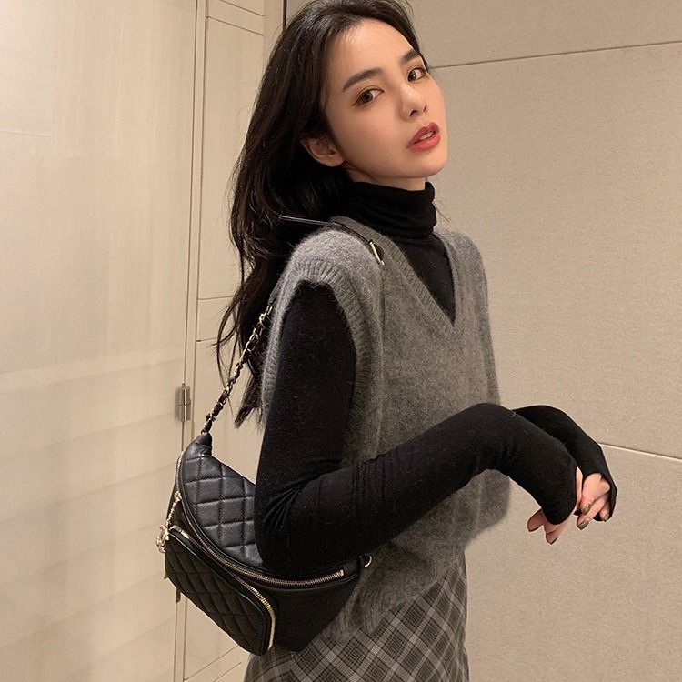 Autumn new school style Pullover solid color knitted vest sweater for women's loose wear