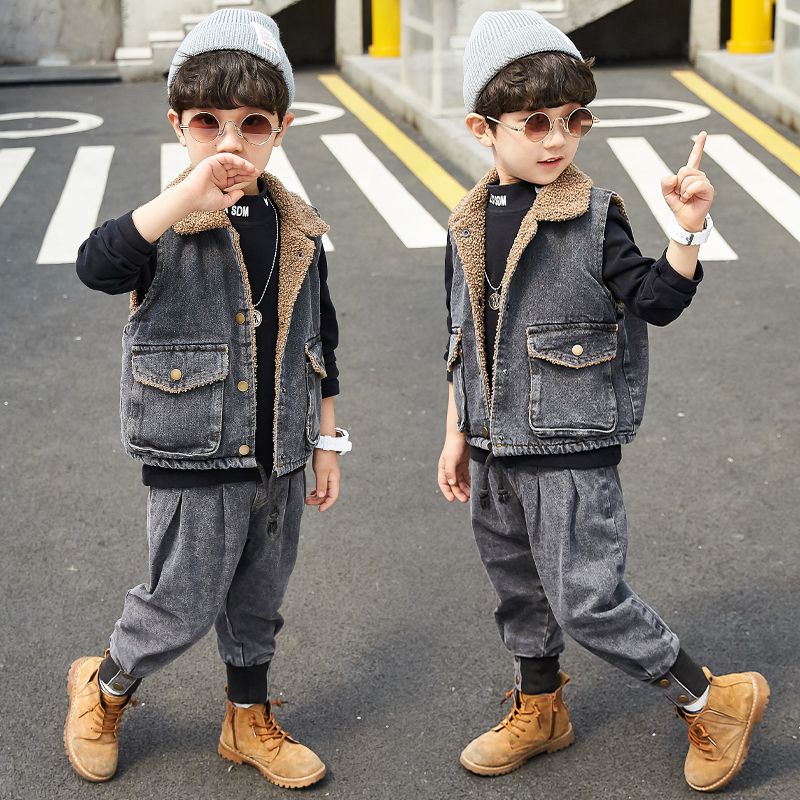 Boys' spring autumn winter suit 20 years new foreign style boy spring and autumn winter plush plush handsome jeans three piece suit fashion