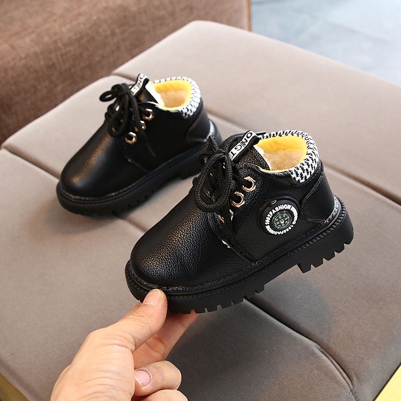 如何选择适合自己的鞋子加绒保暖 a513b5a4-c96e-49c4-a0b1-482818678fba.jpg