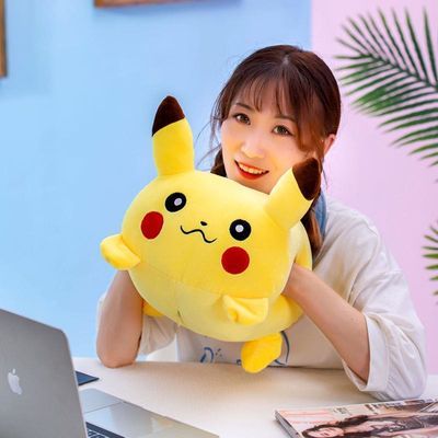 77606/可爱暖手抱枕儿童生日礼物女布娃娃皮卡丘玩偶粉红豹公仔插手抱枕