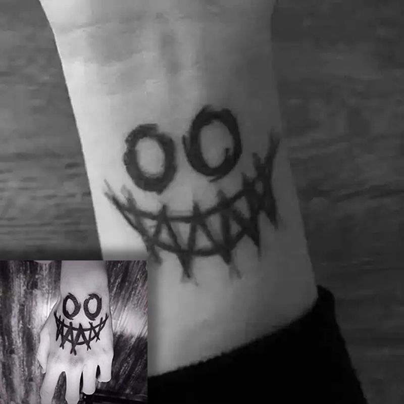暗黑系小丑鬼脸笑脸纹身贴防水持久逼真女手腕男花手刺青ins文身