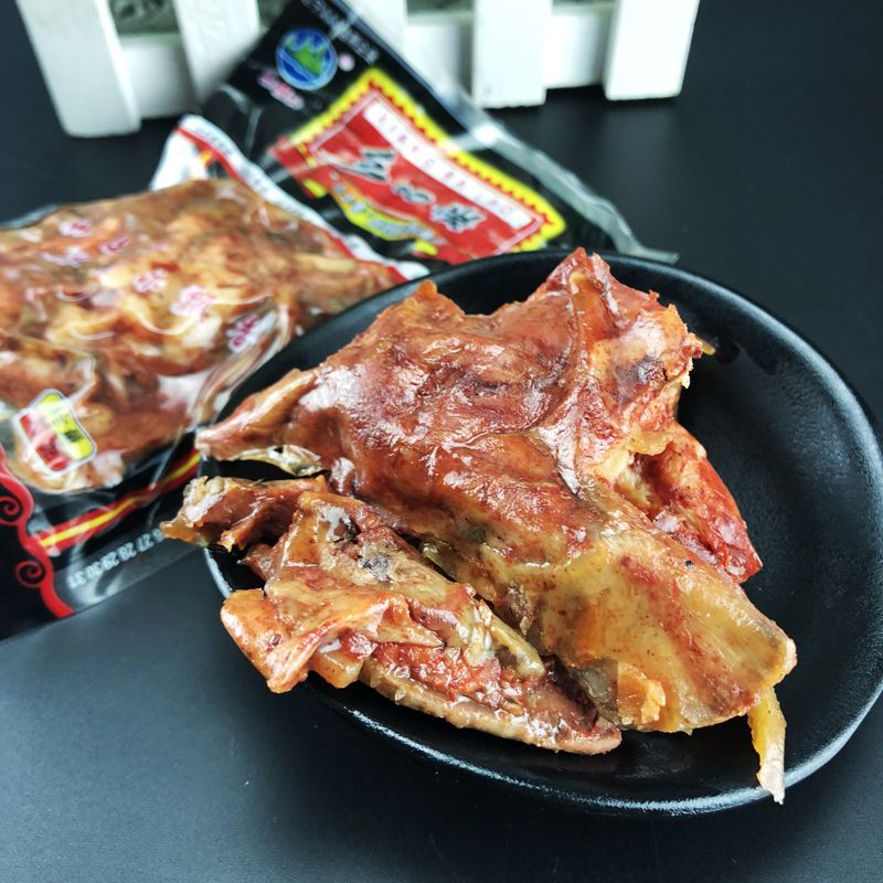 乡巴佬风味80后童年南雁山鸡排零食乡吧佬味鸡骨架酱卤味食品包邮