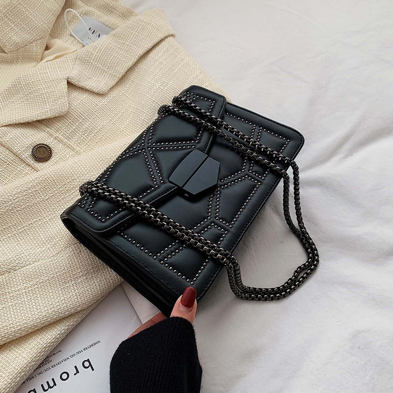 Spring and summer new black bags for women, new trendy and fashionable Korean style versatile chain shoulder crossbody small square bag