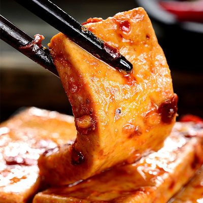 黑鸭五香麻辣香辣豆干零食独立包装手磨豆腐干网红休闲小吃豆制品