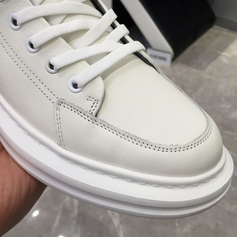 吉尔达小白鞋新款厚底板鞋男皮休闲运动鞋版时尚欧洲站男鞋