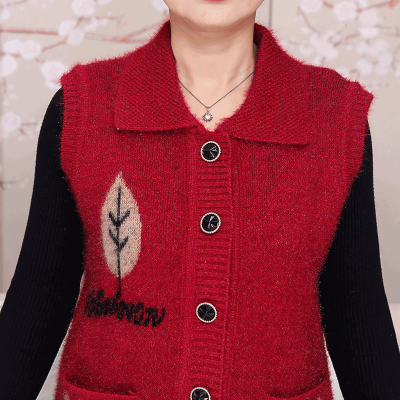 Middle-aged and elderly women's clothing mother spring and autumn vest vest vest shoulder women's sweater knitted cardigan grandma short coat