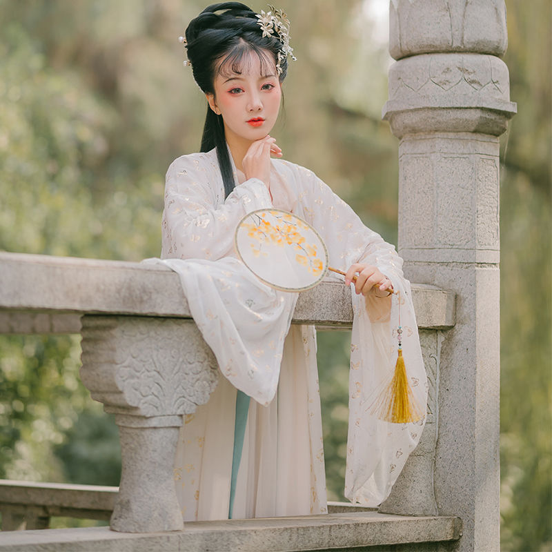 穿搭汉服短发女孩照片,穿搭汉服短发女孩照片大全