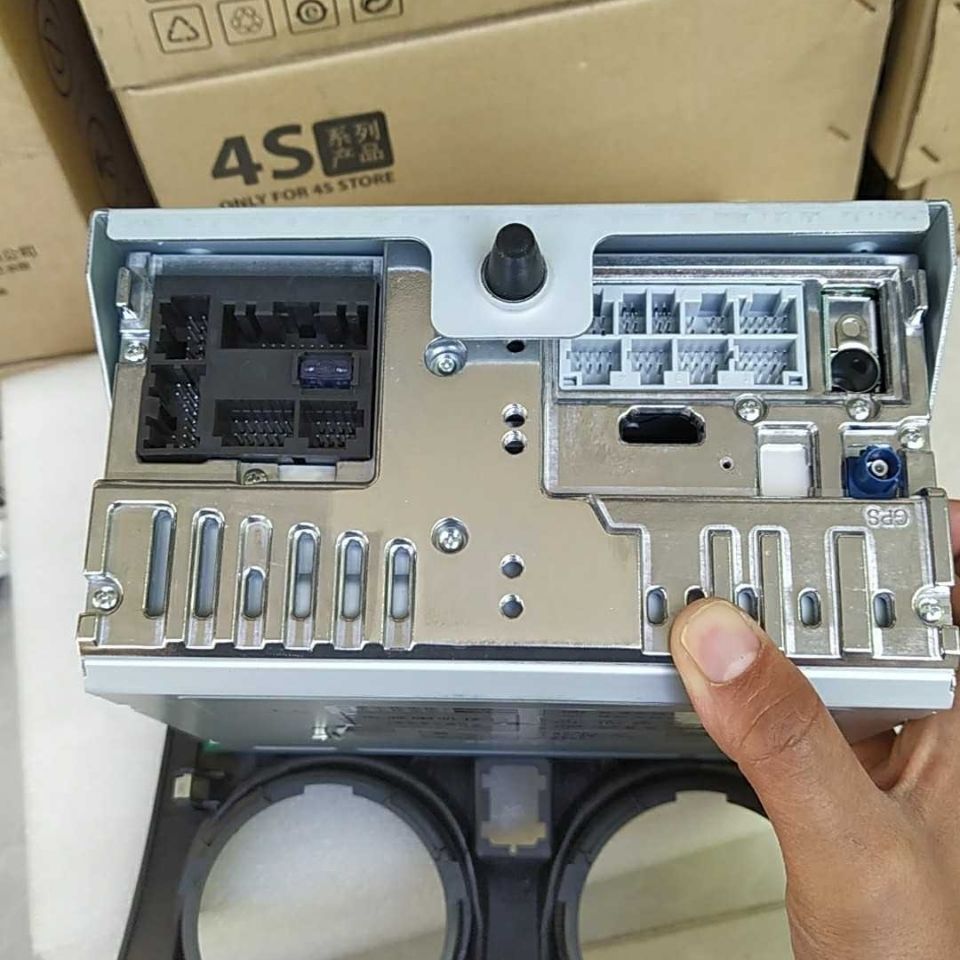 日产老逍客全新卡仕达品牌8寸小屏dvd导航线路齐全专车专用