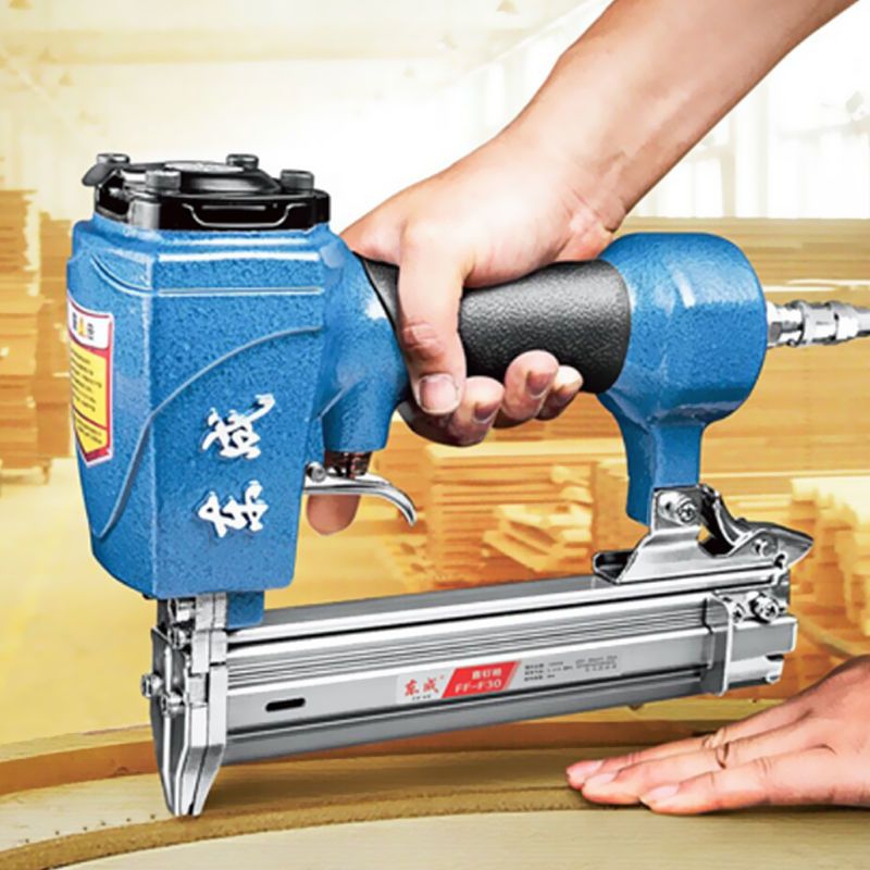 东成钉枪3050直钉抢1013码钉枪64钢钉枪钢排枪蚊钉木工气动工具