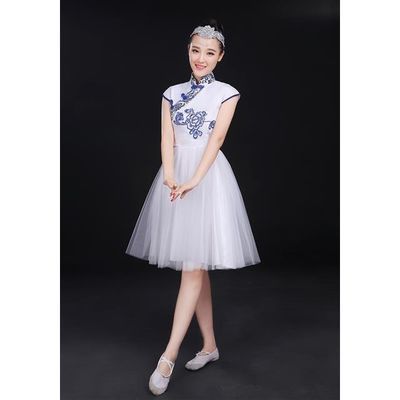 萌萌哒天团帝都同款现代青花瓷舞蹈服装演出服女青花瓷旗袍礼仪服【2