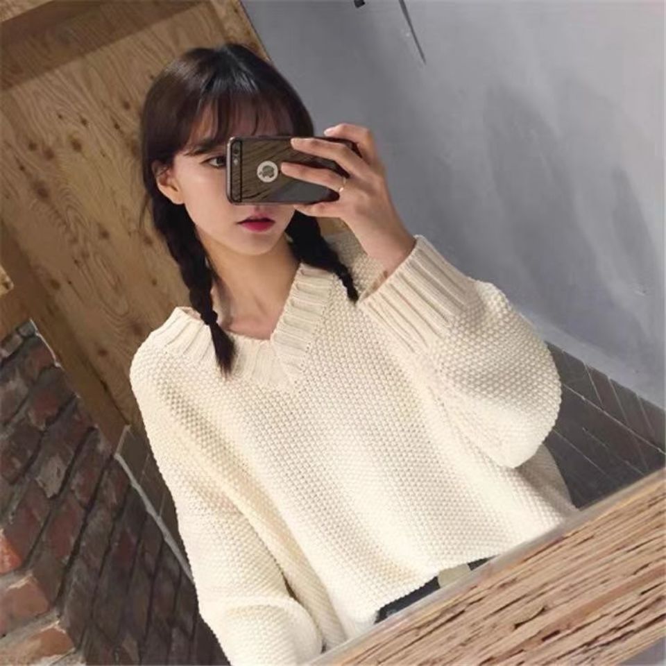 Sweater women's new V-neck top, T-shirt, student's Korean loose, chic style in early autumn, with long sleeves