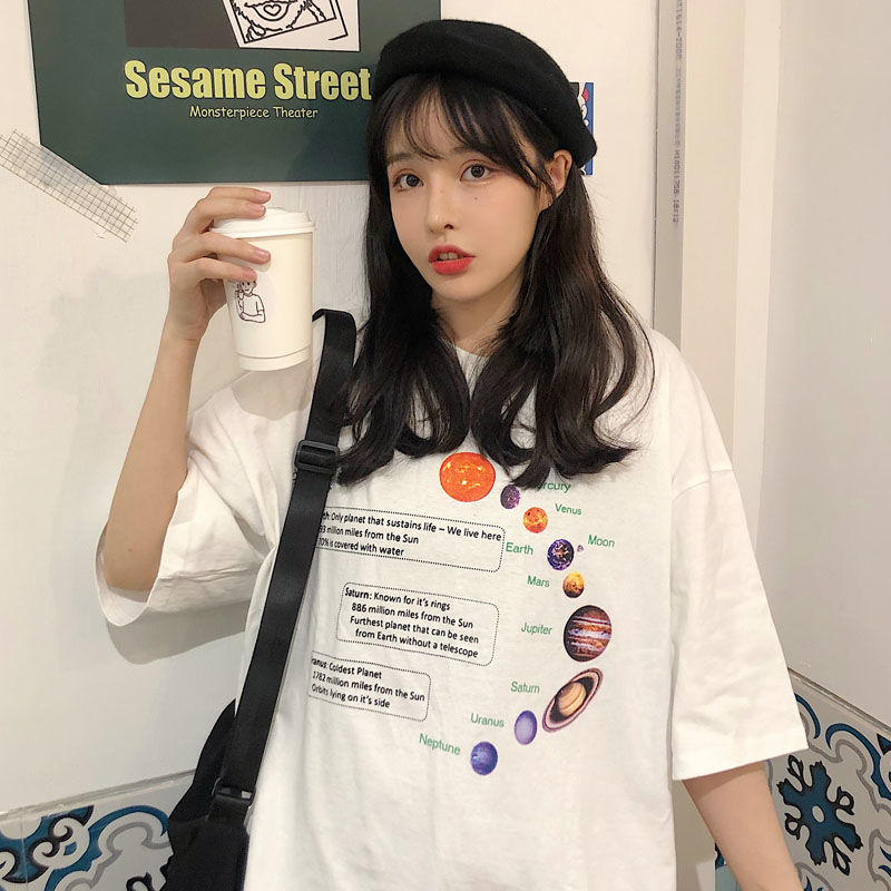 2020 spring and summer short sleeve Korean women's versatile original stay in Fenggang fashion students' round neck T-shirt