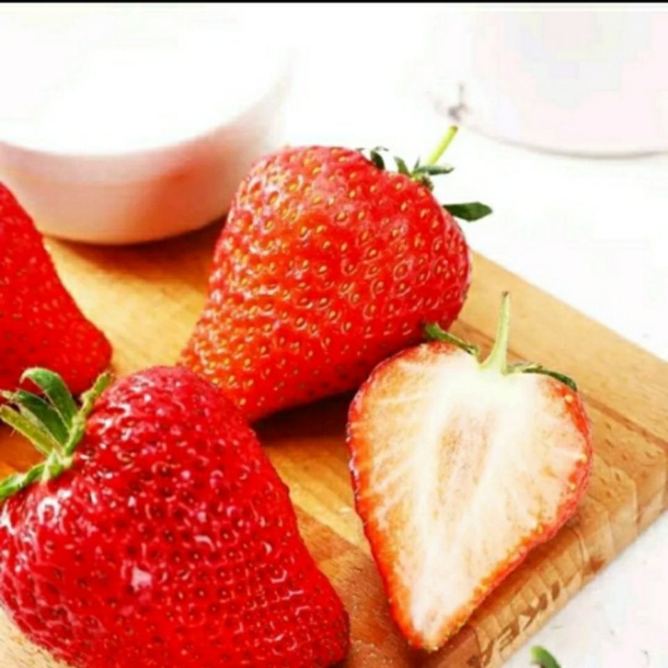 三斤大果草莓红颜草莓牛奶草莓新鲜现摘现发孕妇儿童可食顺丰包邮