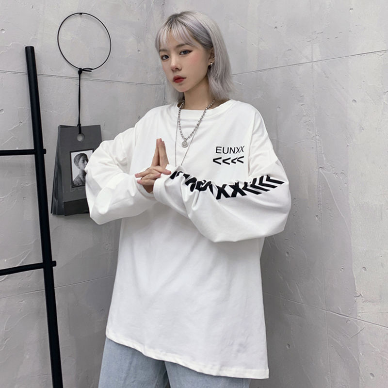 Autumn Korean version of ins Harajuku style street personality letter printing long-sleeved t-shirt loose bottoming shirt top men and women tide