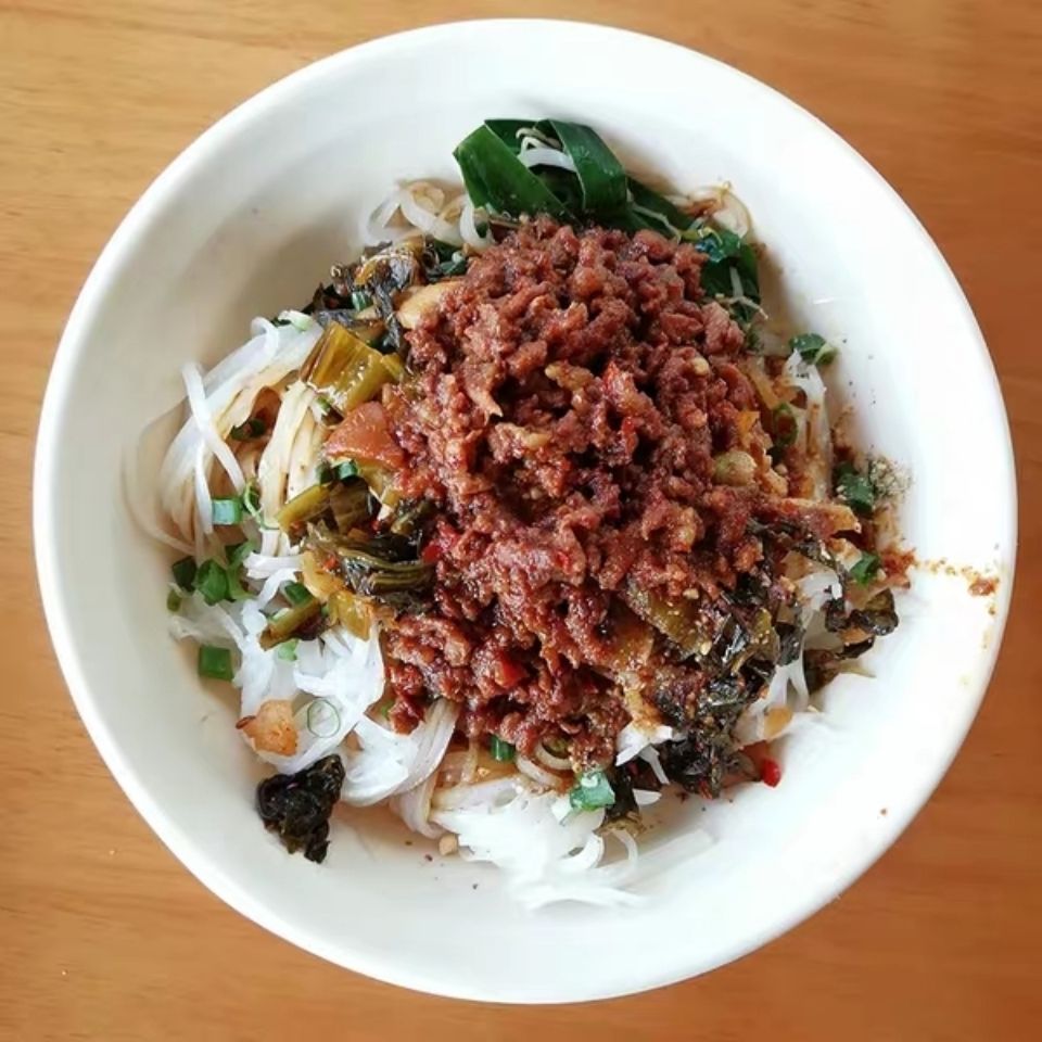 曲靖蒸饵丝2斤新鲜细饵丝云南特产饵块方便饵丝速食早餐食品小袋