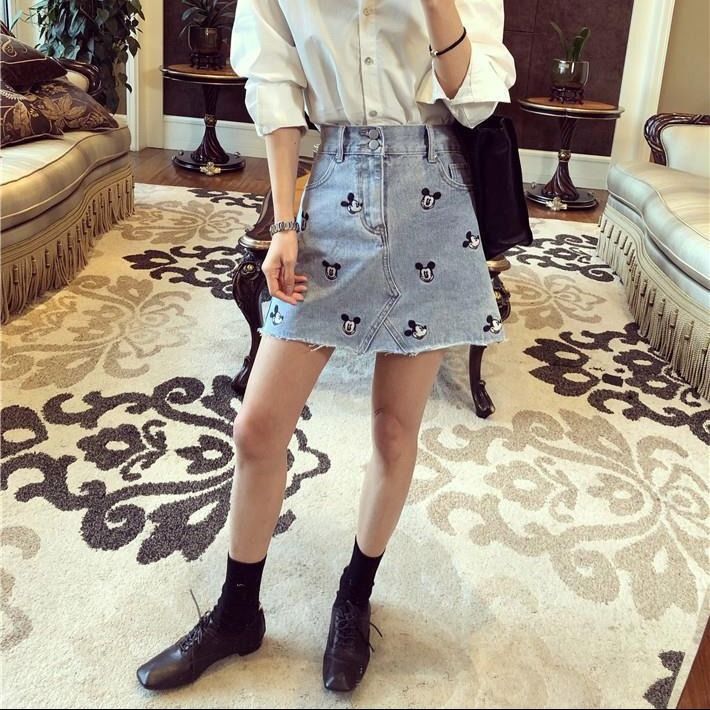 Mickey embroidered jeans skirt female Korean high waisted student new A-line skirt for spring and summer 2020