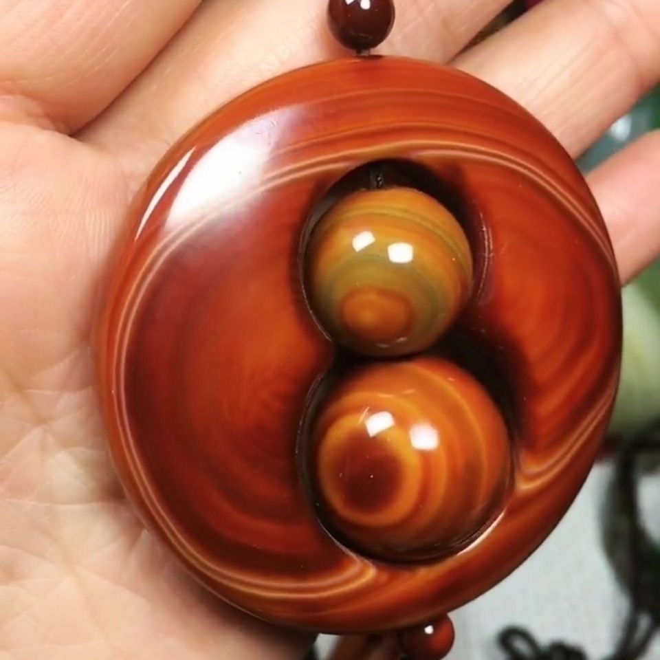 天然南红玛瑙同心圆毛衣链吊坠女士款春秋项链玉坠挂件