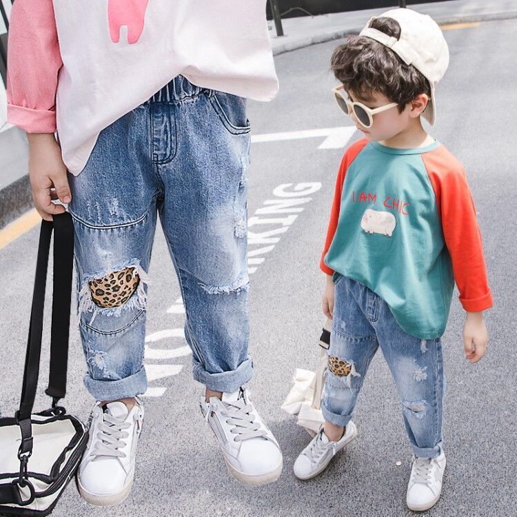 Girls Spring and Autumn Jeans Western Style Korean Fashionable Spring Dress  New Children's Children's Loose Boys' Pants