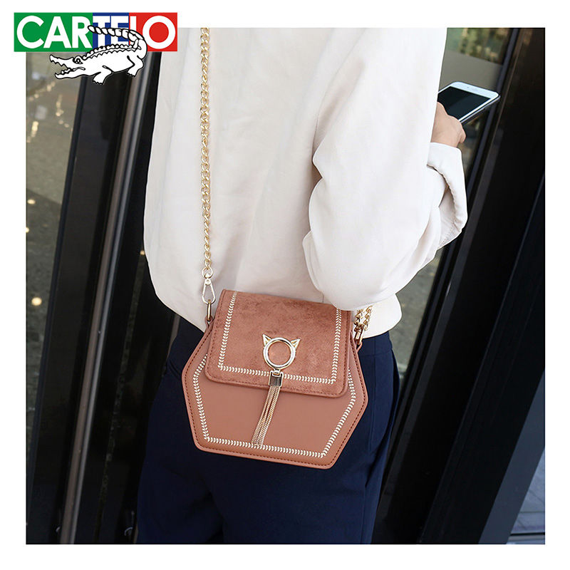 Cartier crocodile Bag Messenger Bag New Style women's bag small fresh shoulder bag simple versatile tassel women's bag