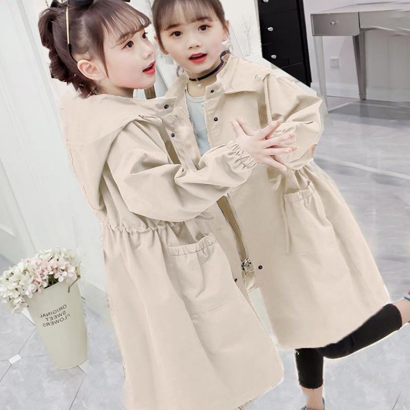 Girls' windbreaker 2020 new Korean version foreign style spring and autumn school children's loose middle and long coat winter fashion