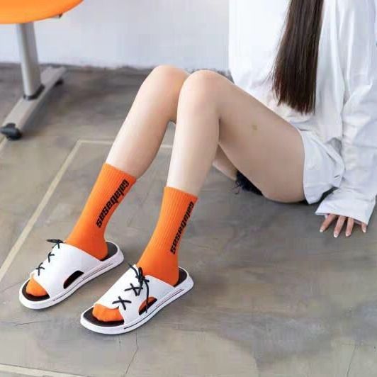 Men's and women's high Gang stockings Korean alphabet sports tube cotton socks student couple street basketball socks trend