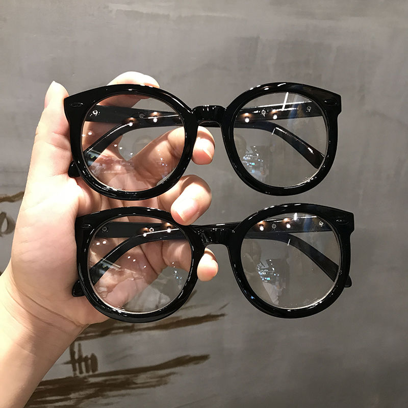 Black-framed glasses for female GM without makeup, large frame, discoloration, anti-blue light radiation, black thick frame, myopia, can be matched with Internet celebrity frame with degree
