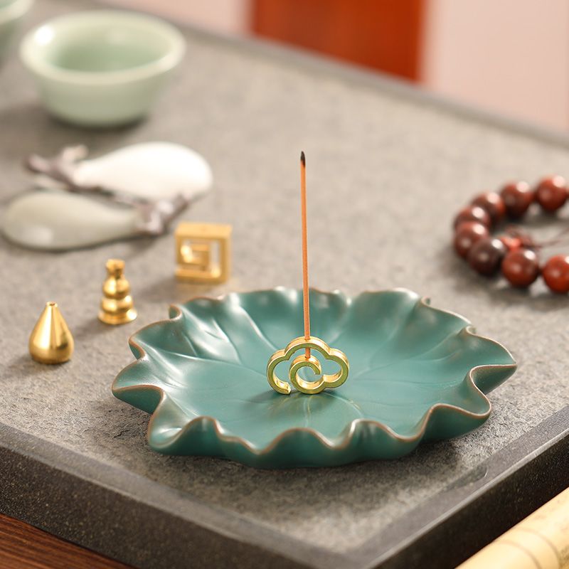 祥云荷叶香插香座线香炉家用香薰炉室内薰香炉陶瓷沉香檀香炉香盘