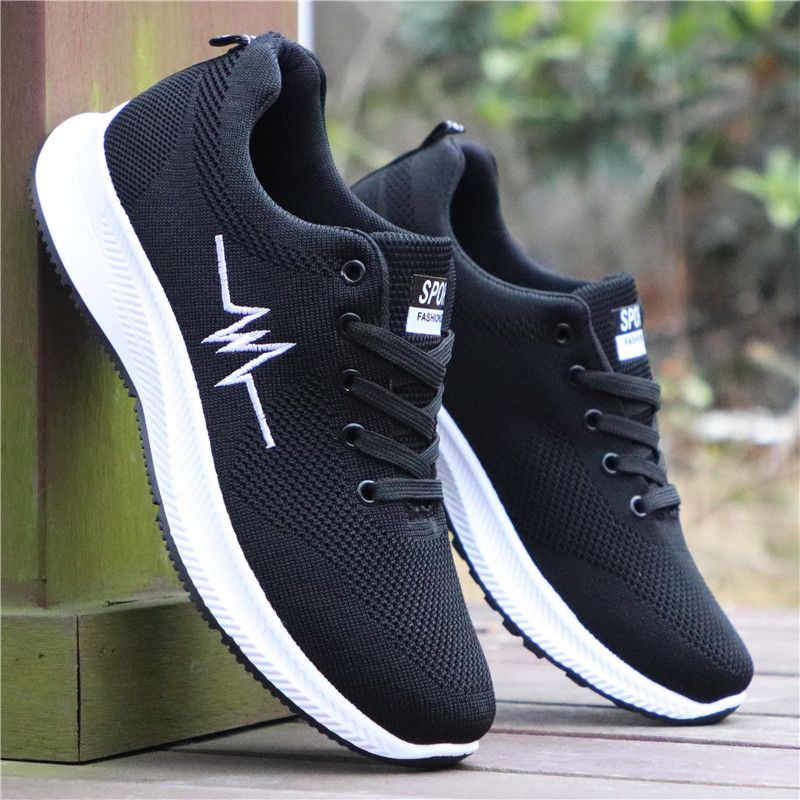 Spring and summer breathable mesh shoes men's mesh sports shoes odor proof versatile casual men's shoes hollow single mesh hole shoes fashion shoes