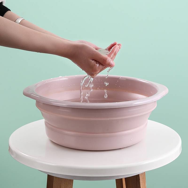 用脸盆洗头的视频 7cb0399c-f4ea-4179-955d-fd086930b464.jpg
