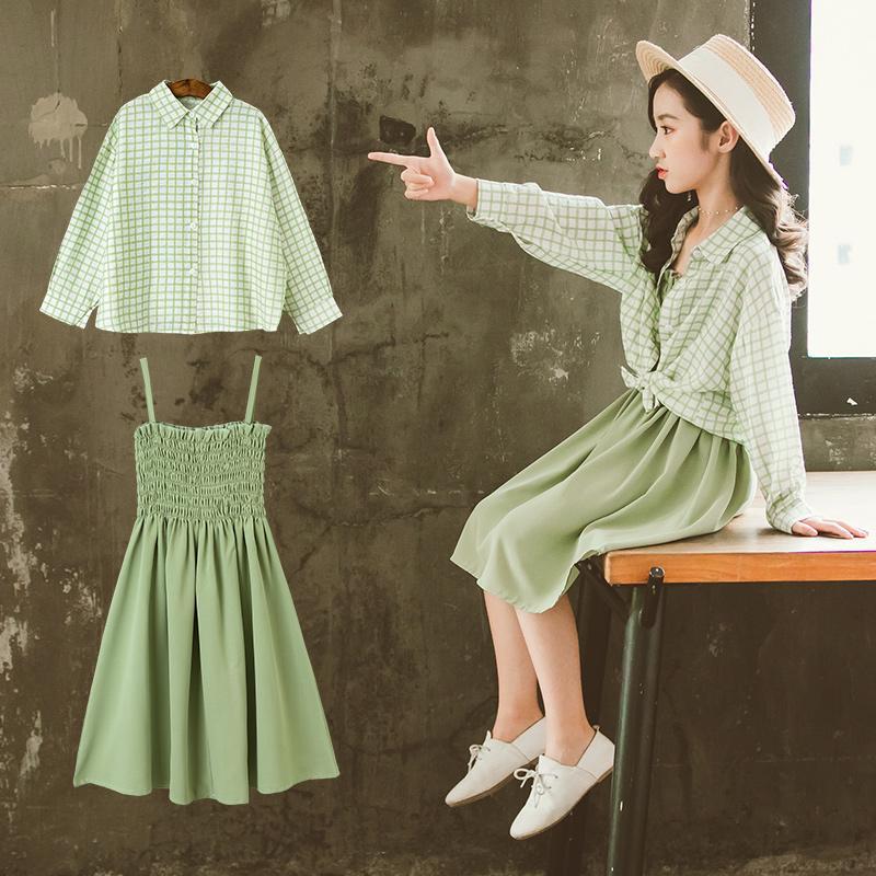 2020 new children's summer wear girls' suit dress fashionable and super foreign style students' middle school and big children's long sleeve anti wrinkle two-piece set