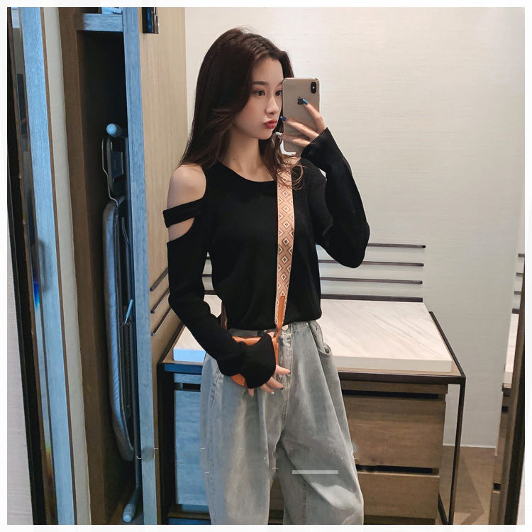 Spring and autumn thin t-shirt girls tight inner wear niche design long-sleeved off-the-shoulder all-match slim outer wear bottoming shirt