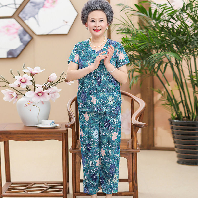 Elderly women's summer clothes 70-80 years old grandma suit loose middle-aged and elderly women's clothes mother summer short-sleeved two-piece suit