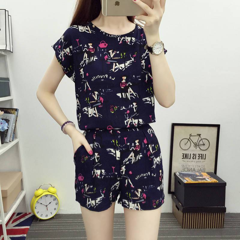 Western style suit women's summer fashion new style Korean Tao temperament Xiaoxiangfeng wide-leg shorts two-piece tide