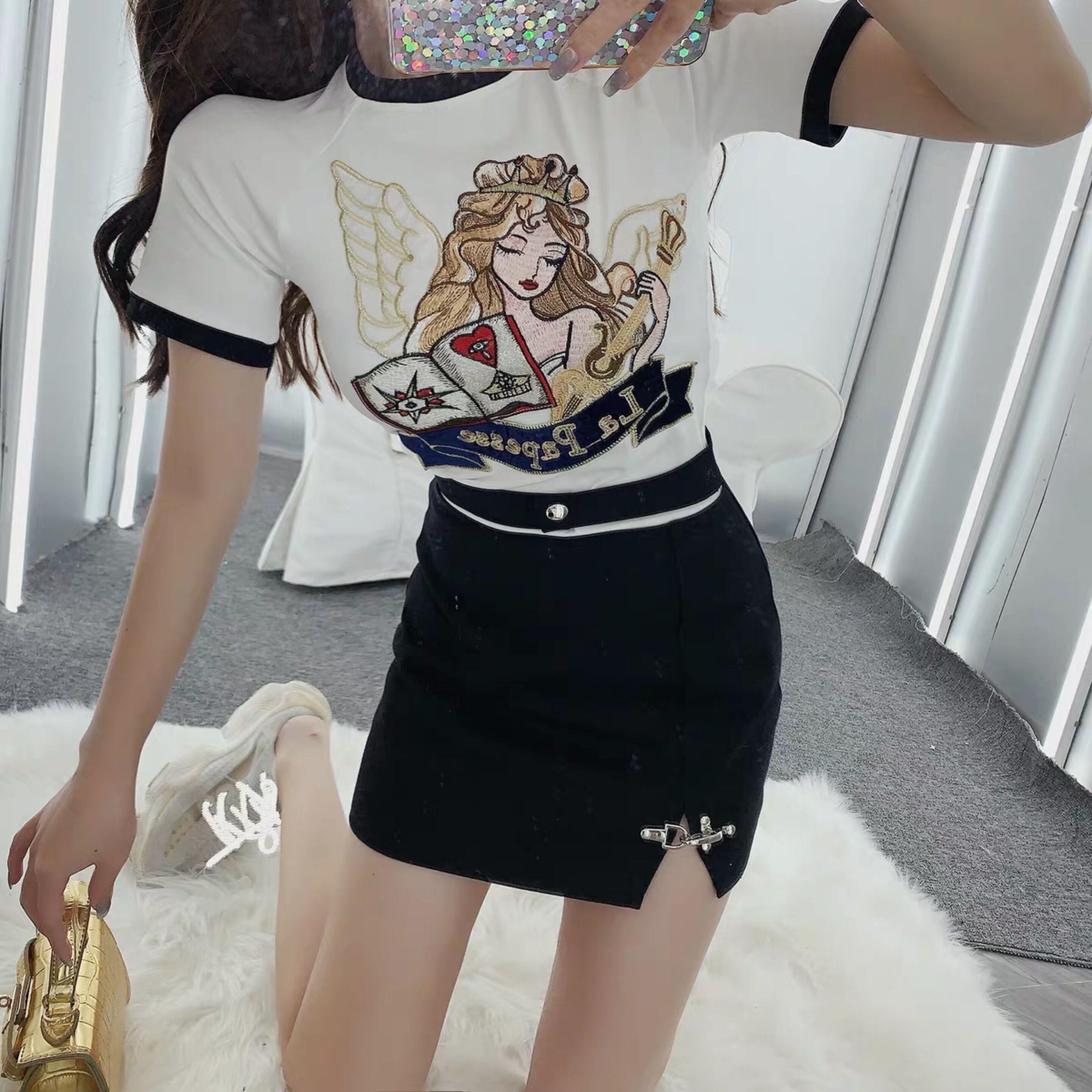 Ins style Han Faner tight waist short-sleeved t-shirt girls super good-looking foreign style all-match self-cultivation summer top tide