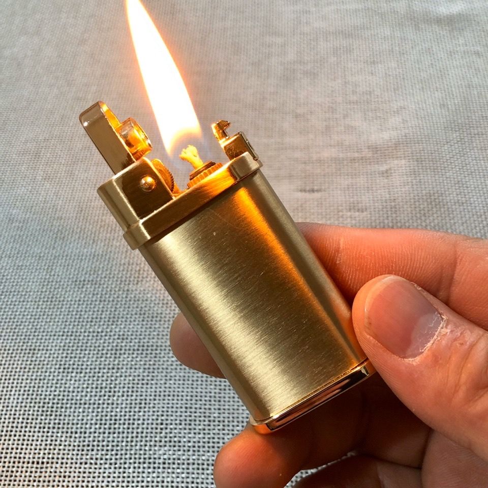 老式自动弹跳煤油打火机一键点火自动煤油打火机老式弹射打火机