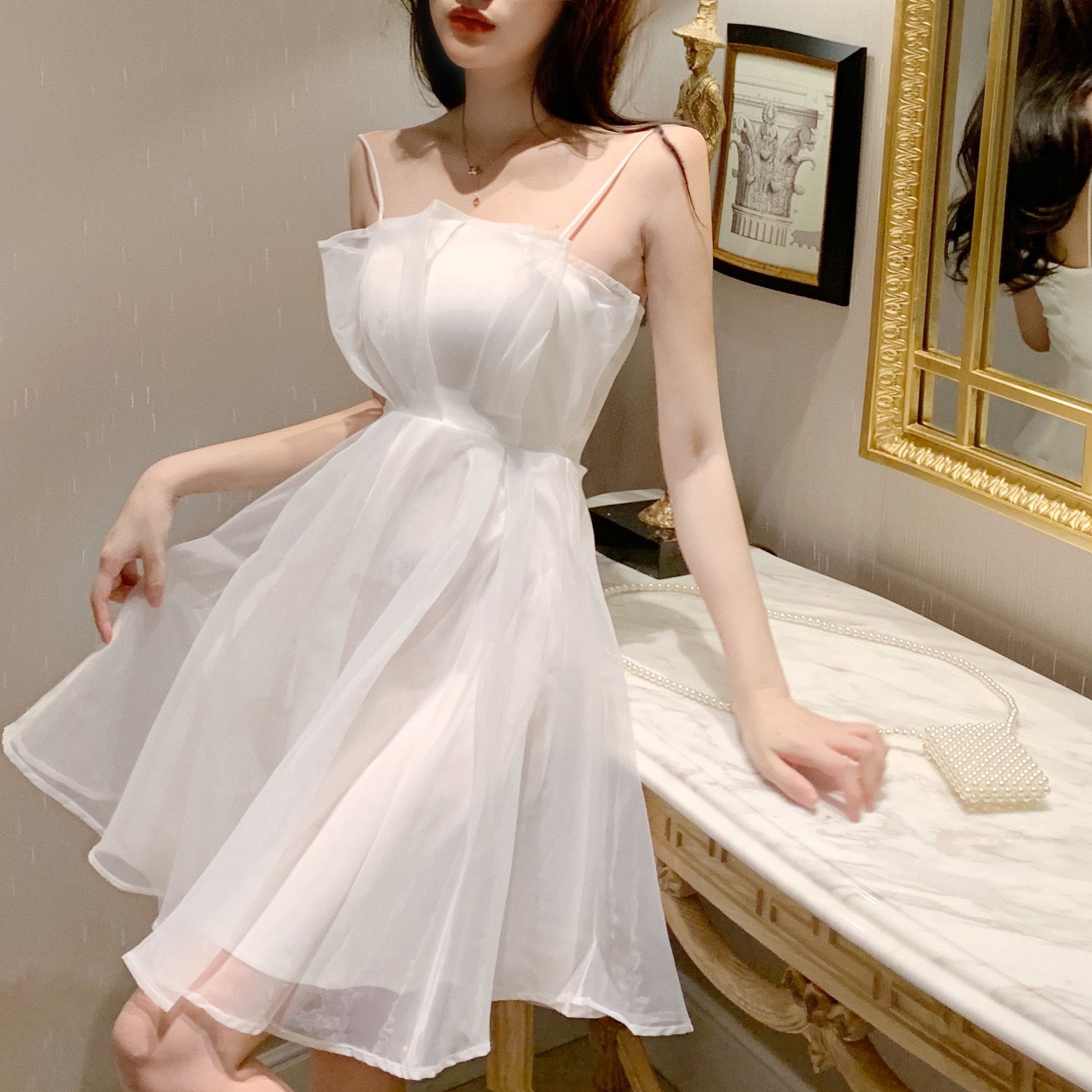 Suspender dress girl 2020 new small skirt fairy Korean version sweet temperament Organza short skirt fashion