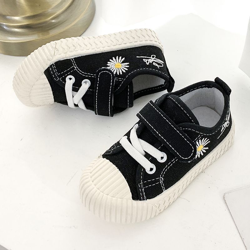 Solid soft sole spring and autumn low top children's canvas shoes boys and girls cloth shoes baby walking shoes small daisy children's shoes