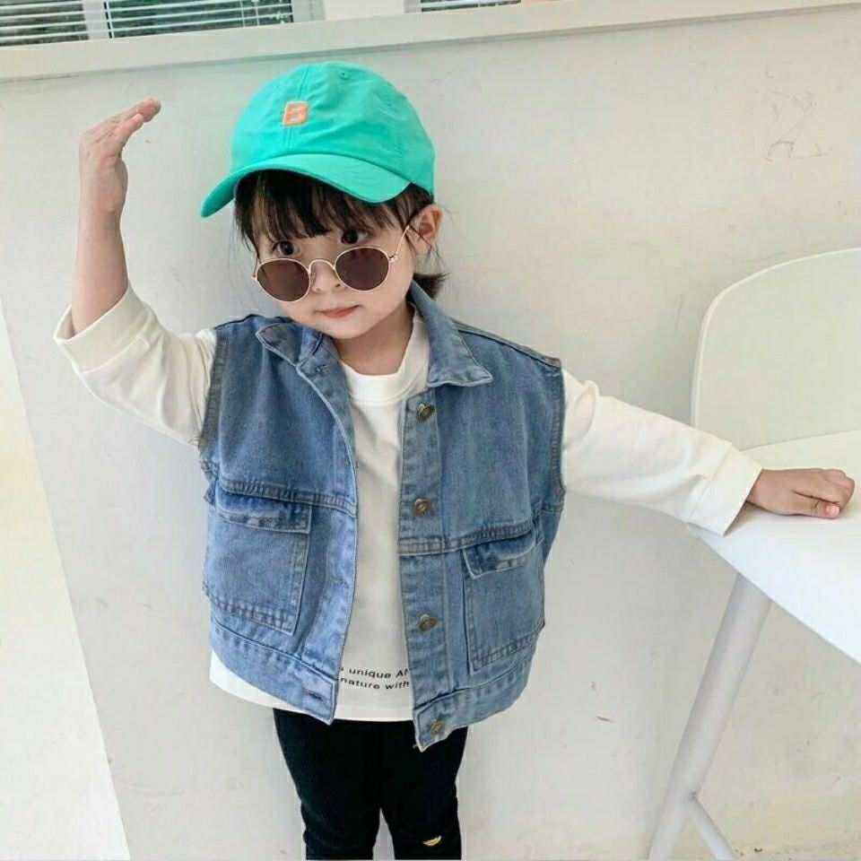 Children's Vest spring and autumn 2020 new style of children's waistcoat for boys and girls, baby's thin white jacket fashion.