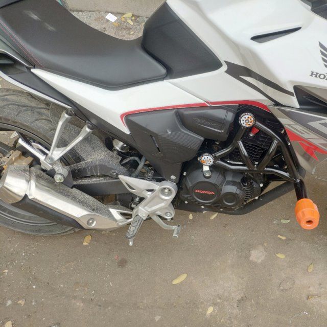 适用于本田cb190r改装配件cb190r保险杠前护杠暴锋眼防摔杠摩托车