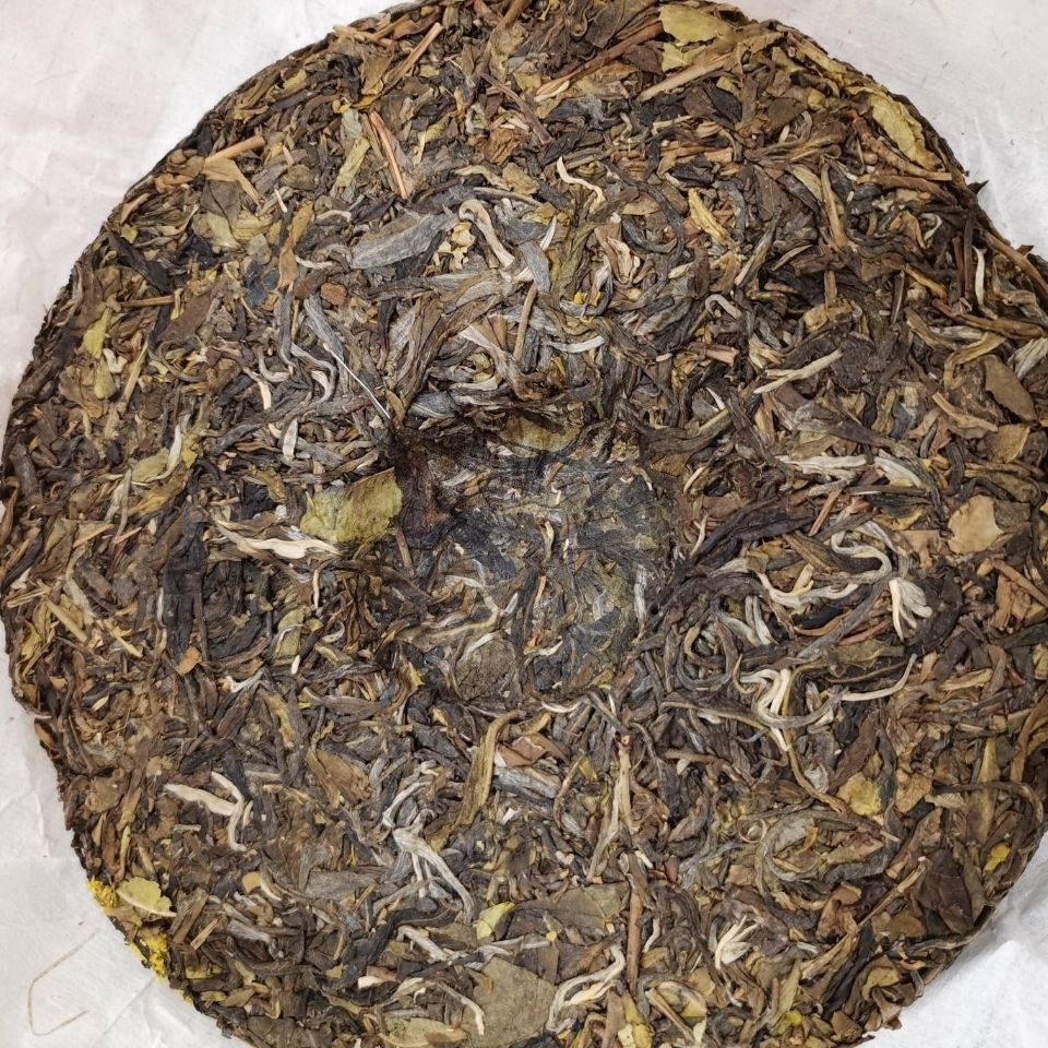 昔归生茶 云南普洱茶生茶饼2018年名山古树制作357g