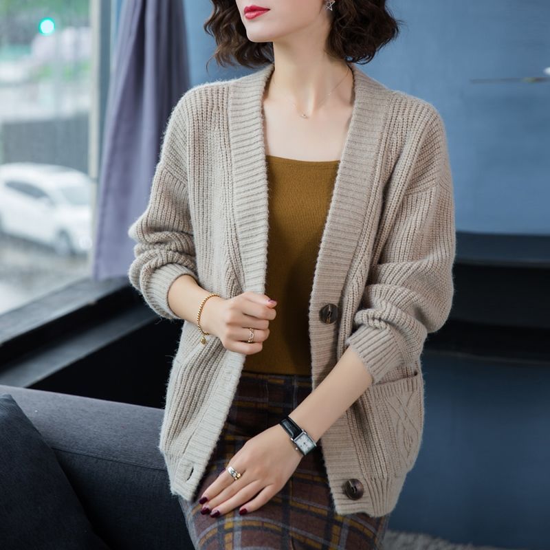 2020年春秋季新款针织开衫女时尚百搭短款外搭宽松女士毛衣外套女