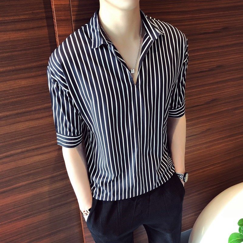 Shirt men's iced silk 5:7:7 sleeve vertical stripe men's Pullover breathable inch shirt cool T-shirt summer shirt