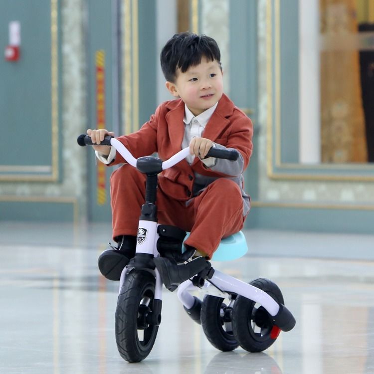 0375c68c-0e55-4db2-9acb-2c9f7aed6855.jpg
