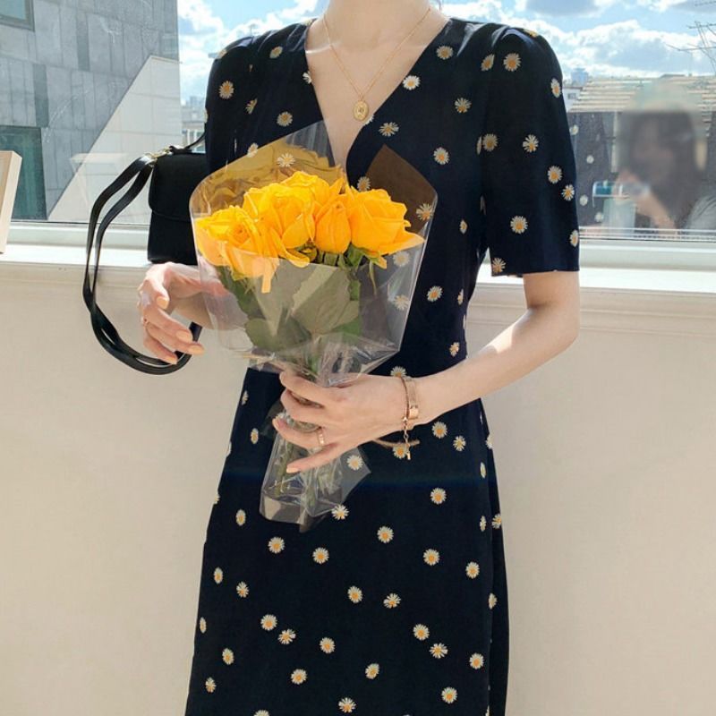 Big size fat sister spring and summer new Korean women's Daisy dress V-neck short sleeve small fragrance floral skirt
