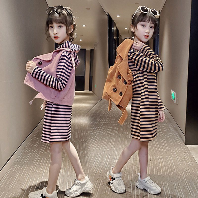 Girls' suits autumn clothes 2022 new foreign style big children's vest striped sweater dress children's spring and autumn tops