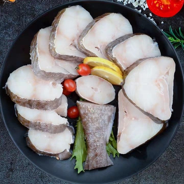 整条鳕鱼雪鱼野生海捕鳕鱼块去头去尾明太鱼新鲜活冷冻海鲜